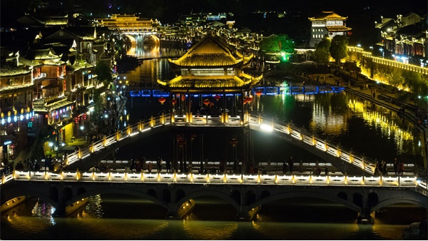 特色小镇景观照明设计注重文化特色氛围