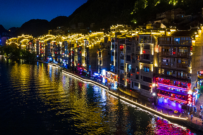 景区建筑外墙亮化