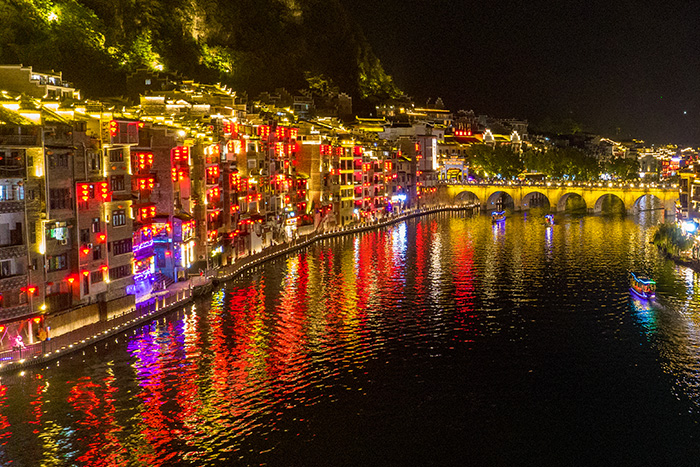 景区亮化工程公司哪家好